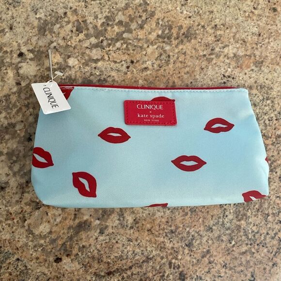 Kate Spade ♠️ and Clinique Blue and Red Lips Cosmetic Bag - Picture 1 of 4